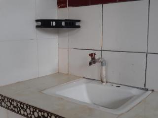 RedDoorz At Hotel Pakem Sari Kaliurang - 4