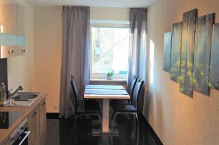 Möblierte Wohnung Nähe BASF Ludwigshafen/Mannheim mit Privatparkplatz - Ludwigshafen am Rhein - 3