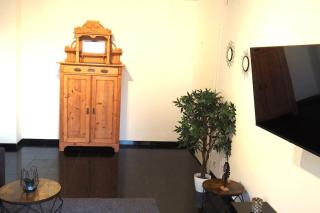 Möblierte Wohnung Nähe BASF Ludwigshafen/Mannheim mit Privatparkplatz - Ludwigshafen am Rhein - 8