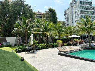 Arcadia Center Suites - Pattaya South - 8