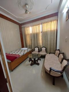 Shri Achyutam Villa - Offering Best Value in Vrindavan - 1