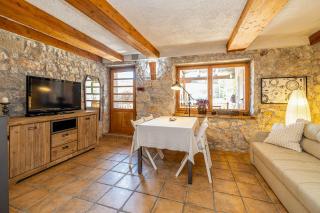 Holiday house NATURA with pool - 1