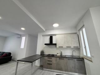 Grey House - Arezzo - 7