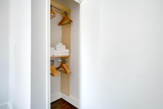UES 1br w doorman elevator gym nr park NYC-565 - New York - 2