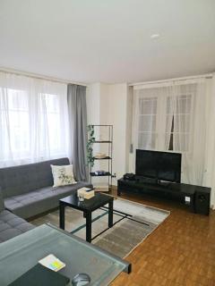 5-mins walk to Zurich Main Station - City Center - Zurigo - 4