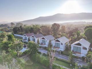 The Estretto Resort - 8