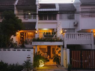MIDNIGHT CREPES Homecafe/Lifestyle Studio - Ban Bang Toei (1) - 1