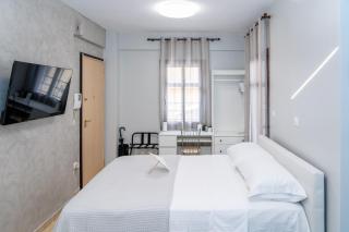 Naos Studio with free private parking of stayinthess - 7