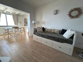 Studio les pieds dans l eau au Brusc 4 personnes - Six-Fours-les-Plages - 8