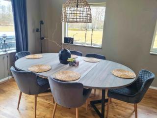 Newly built cottages with jacuzzy and sauna - 1