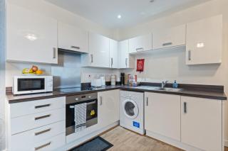 247 Serviced Accommodation in Telford 2 BR Apartment - Telford - 5