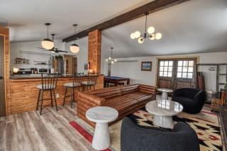 The Hilltop Haven w Hot Tub and The Best Views - Leadville - 5