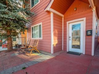 1880s Victorian Remodel - 1 2 block from downtown - Leadville - 2