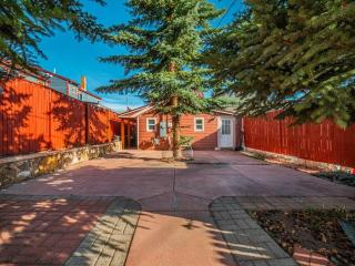 1880s Victorian Remodel - 1 2 block from downtown - Leadville - 3