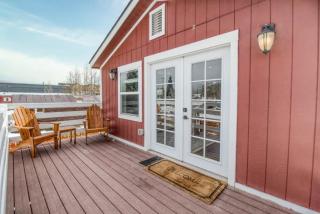 Leadville Dairy Flat - 2 Bed with Office and HOT TUB - 2