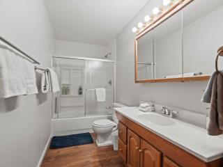 Spacious 10 guest GEM in Leadville Pets okay - 2