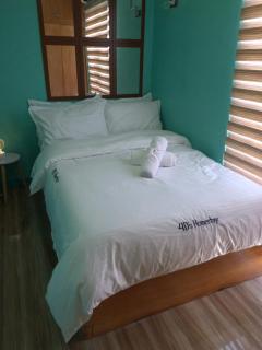 Cozy 2BR Staycation with Balcony Chateau Elysee for 4-6 Pax - Manila - 8