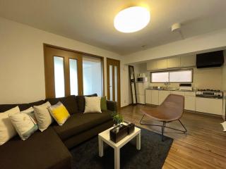 bHOTEL Dai3Himawari - 2BR good for 6PPL overlooking Peace Park with WIFI! - Hiroshima - 7