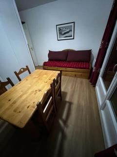 appartement dans station Super Besse 4ou5 pers piscine - Besse-et-Saint-Anastaise - 6