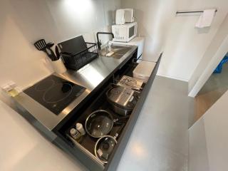 bHOTEL Nekoyard - Scenic Penthouse Studio with Jacuzzi & Spacious Terrace - Hiroshima - 3