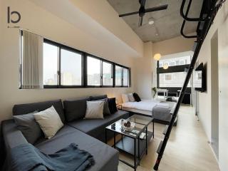 bHOTEL Nekoyard - Contemporary Loft Studio Near Peace Park - Hiroshima - 6