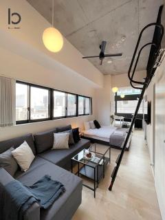 bHOTEL Nekoyard - Contemporary Loft Studio Near Peace Park - Hiroshima - 3