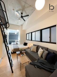 bHOTEL Nekoyard - Loft Studio Close to Peace Park & City Sights - Hiroshima - 9