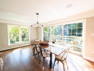 Beautiful House In The Woods Huge Yard Hot Tub - Great Barrington - 4