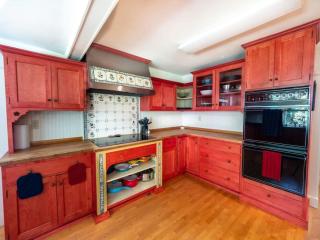 Berkshire Vacation Rentals: Renovated Five Bedrooms In Historic Williamstown - 4