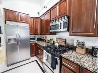 Swampscott Retreat Four Bedrooms Come Unwind - Swampscott - 4