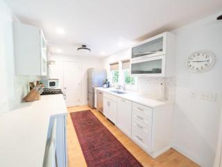 Berkshire Vacation Rental: Stockbridge Home Come Experience The Berkshires - 5