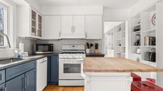 Hupi House - A Peaceful Wooded Lakeside Retreat - 6