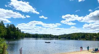 Hupi House - A Peaceful Wooded Lakeside Retreat - 3