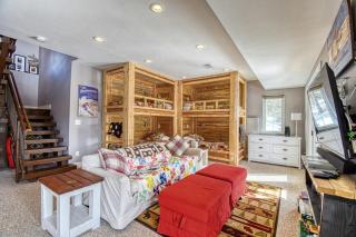 Quaking Aspen Cabin 2BR 2BA w Incredible Views - 8