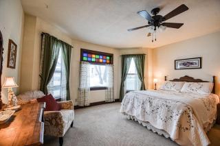 Hen House A Cozy Victorian Escape - Leadville - 9