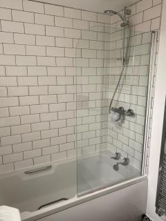 The Downs Stables Glamping Pod Theos Charm - Findon - 8
