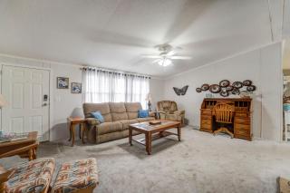 3 bed 2 bath with office room-with futon bed on Weiss Lake - with community ramp & dock - 7