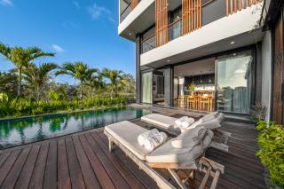 Balangan Beach Villa Freya Jimbaran - 1