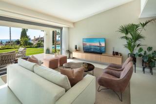 Absolute High End Villa Near Beach with Jacuzzi! - Marbella - 5