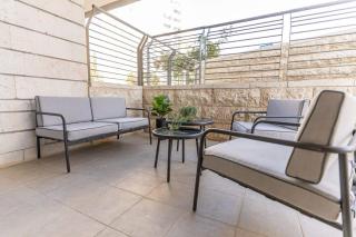 Deluxe 3 BDR Garden In Bayt Vegan-Ramat Sharet - Jerusalem - 7