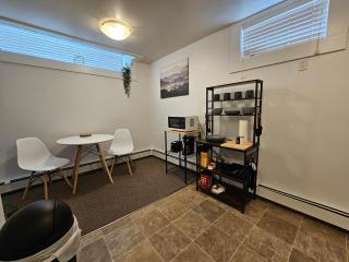 The MJ Tunnel Renovated Suite WiFi Parking - 6