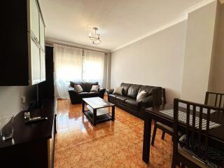 BAJBAJ - Apartamento 2 dormitorios a 100 metros de la Playa del Bajondillo, a 300 metros del centro de Torremolinos - Torremolinos - 4