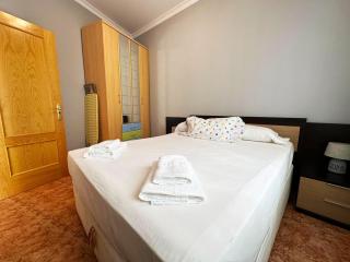 BAJBAJ - Apartamento 2 dormitorios a 100 metros de la Playa del Bajondillo, a 300 metros del centro de Torremolinos - Torremolinos - 1