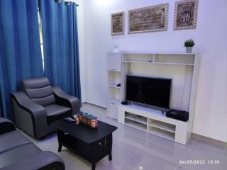 Hanna Homestay with 3 Rooms - 6