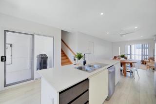 The Other Place - Bargara - 7