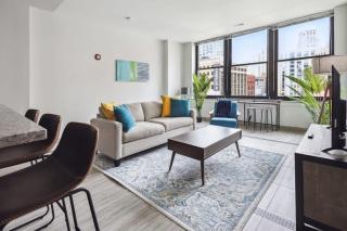 2BR Premium Downtown Suite - Detroit - 8