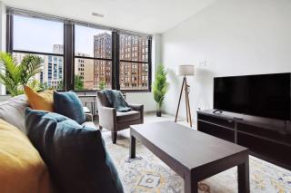 2BR Executive Downtown Apartment - Detroit - 9