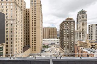 2BR Executive Downtown Apartment - Detroit - 6