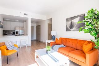3BR Premium Downtown Apartment with Office & Gym - Charlotte - 8