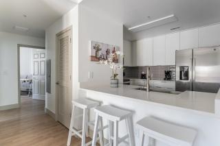 4B 2BA Luxury Central Apartment with Gym - Charlotte - 4